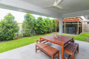 Modern Home with Private Spa and Fenced Garden - Image 3