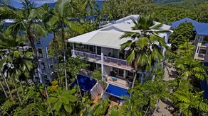 Oceanfront Breeze with Ultimate Beach Views 5 - Image 2