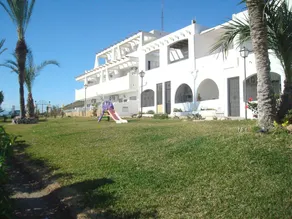 Apartment With 3 Bedrooms With Terrace, A / C, Barbecue and Pool Nº 28C - Image 3