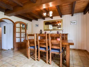 Cozy Holiday Home With Garden in Padirac France - Image 4