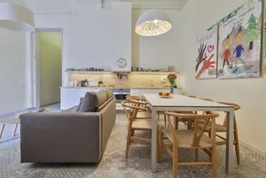 Uma Suites Pau Claris Barcelona - Image 3