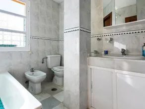 Modern Holiday Home in Benajarafe With Swimming Pool - Image 4