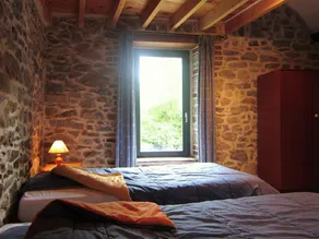 Lovely Holiday Home in Treignes With Garden - Image 5