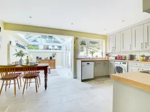 Drum Cottage Appledore - Image 5