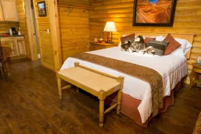 Red Canyon Village - Image 3