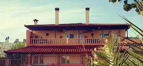 4 Seasons Beach Suites near Airport - Image 3
