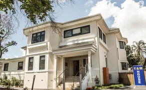 T&M House - Image 4