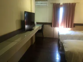 Galaxy Resort - Image 3