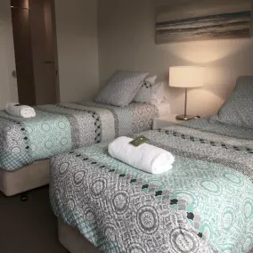 16 Seine Bay Apartment - Image 3
