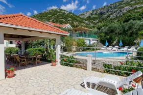 Villa Anita-with pool - Image 3