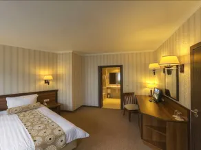 Hotel Kalina Palace - Image 4