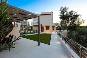 Villa Estel - Image 2