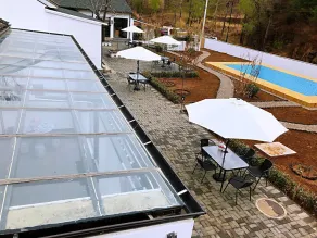 Valley Hotel - Image 4