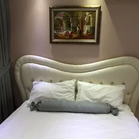 Black Bird Suite Hotel - Image 5