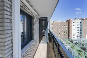 PYR Select Salamanca Luxury - Image 3