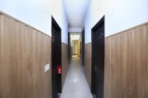 Hotel Oak By OYO Rooms - Image 5