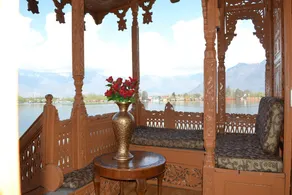 Peacock Houseboats - Image 4