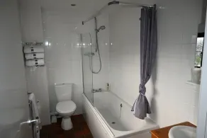 The Anglers Retreat - Image 3