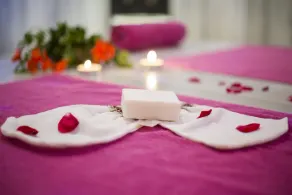 Sisus Hotel - Image 4