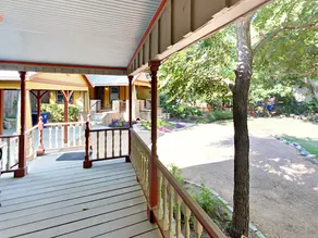 2BR 2BA Remodeled South Austin Cottage by RedAwning - Image 5