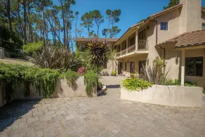 Pebble Beach Golfer Retreat - Image 4
