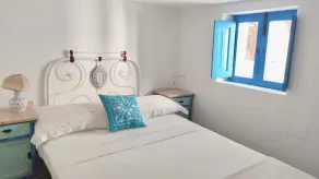 Tipica Casa Eoliana con due Camere da Letto - Image 4