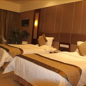 Yuanping Yellow River Kyoto Hotel (Central Times Square Branch) - Image 3