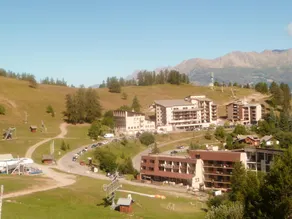 Apartment With one Bedroom in Enchastrayes, With Wonderful Mountain View and Balcony - 15 km From the Slopes - Image 4