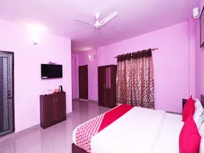 CORBETT SUNRISE RESORT - Image 2