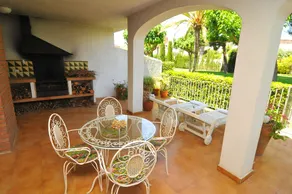 HomeHolidaysRentals Experience - Costa Barcelona - Image 5