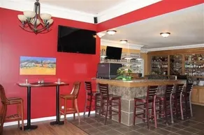 Fort Nelson Hotel - Image 2