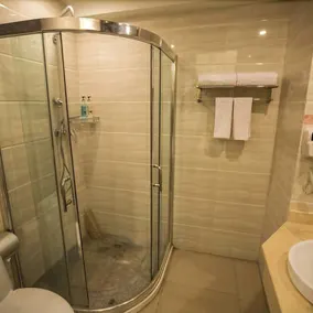 Xichang Four seasons Holiday Inn - Image 2