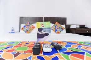 FabHotel Savoy Suites - Image 2