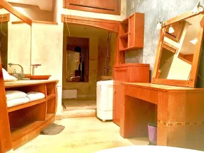 Studio Luxe Hassan 2 - Image 2