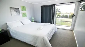 Villa Tarni Townhouse Mulwala - Image 4