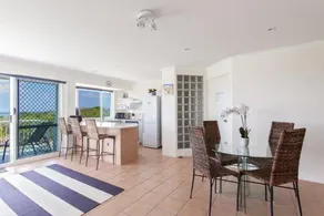Home Away from Home with Sweeping Ocean Views - Unit 12, 60 Peregian Esplanade - Image 4