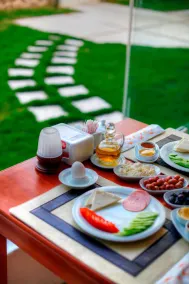 Villa Fokai Hotel - Image 2