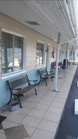 Carters Motel & Mobile Home Village - Image 4