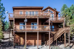 Stunning and Spacious in Truckee by RedAwning - Image 4