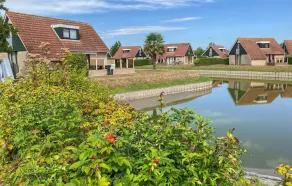 Stunning Home in Heinkenzand With Wifi and 3 Bedrooms - Image 3