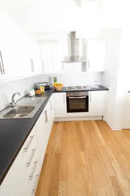Cosy Apartment - Image 3