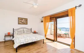 Nice Home in Orasac With Wifi and 6 Bedrooms - Image 3