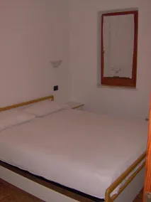 3 bedrooms house at Lacona 100 m away from the beach with enclosed garden - Image 3