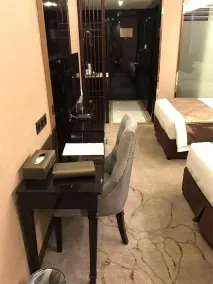 Pullanoman Holiday Inn - Image 2