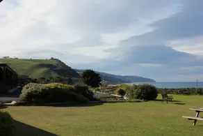 Skenes Creek Lodge Motel and Restaurant - Image 3