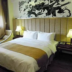 Hexiang Bieyuan Holiday Hotel - Image 3