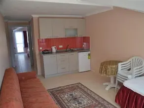 Green Valley Apartments - Image 4
