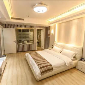 Yuanlai Hotel - Image 4