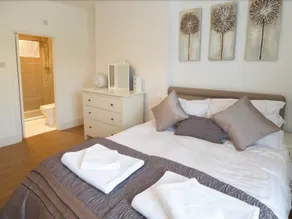 Prospect House - Image 4