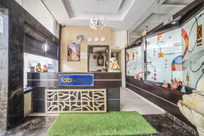 FabHotel S.P 13 A.B. Road - Image 4